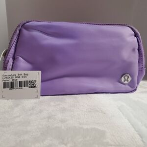 Lululemon Athletica Lavender Belt Bag